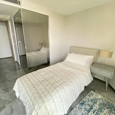 Sea-view 5* Миляс